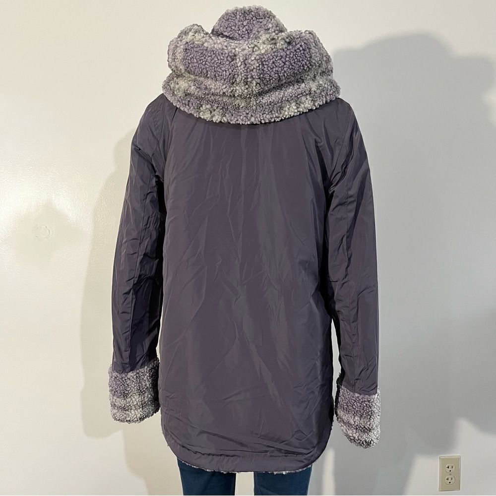 Centigrade Button Closure Reversible Plaid Sherpa Jacket - Picture 2 of 8